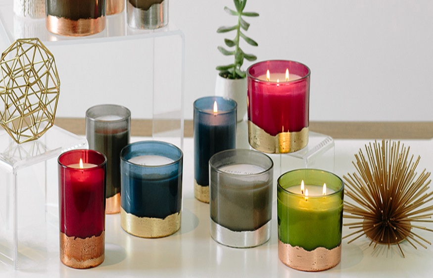 Cold Throw Scent Candles to Cover the Unwelcome Bathroom Odors