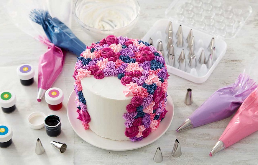 Have a birthday coming up? Know the best cake decoration tips