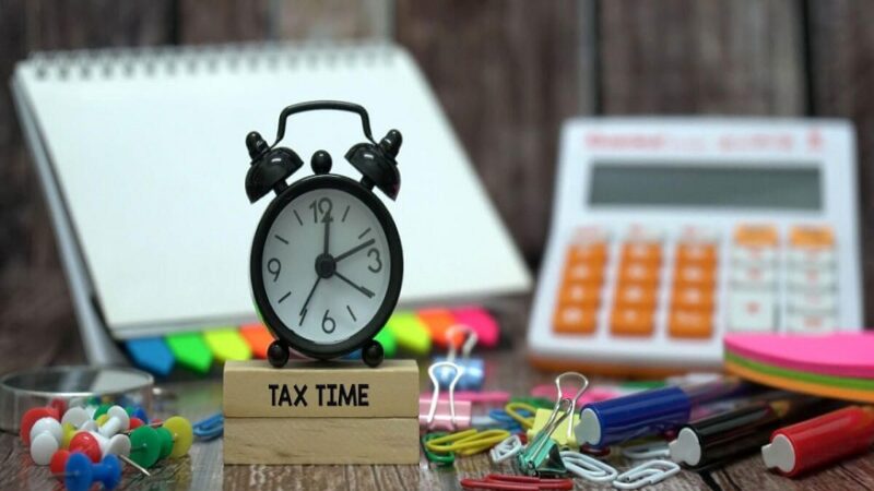 How a Tax Accountant Simplifies the Tax Process for Freelancers?