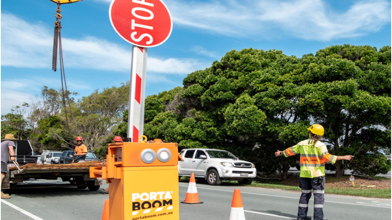 5 Benefits of Using a Traffic Controller Company