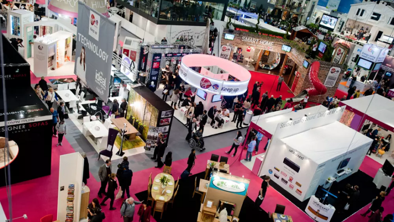 How Trade Show Fabrication Helps Brands Stand Out in 2025