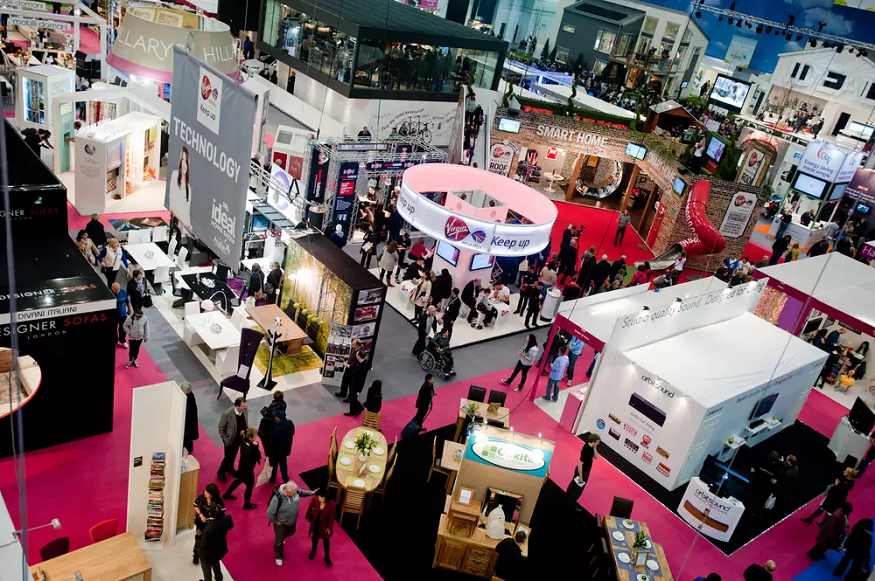 How Trade Show Fabrication Helps Brands Stand Out in 2025