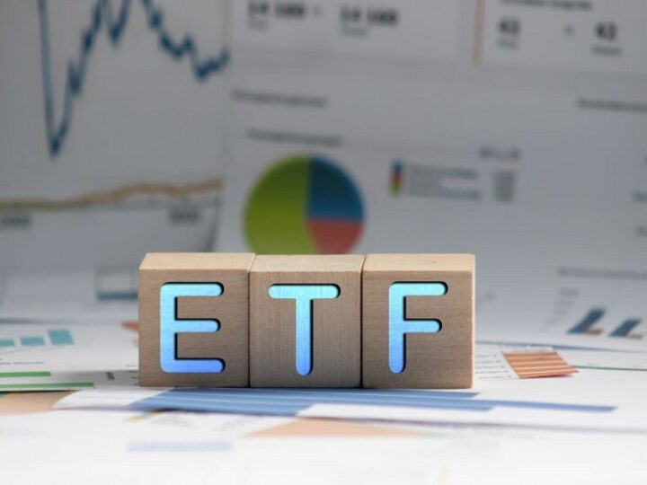 Simple ETF Strategies That Can Help UK Investors Navigate Market Volatility